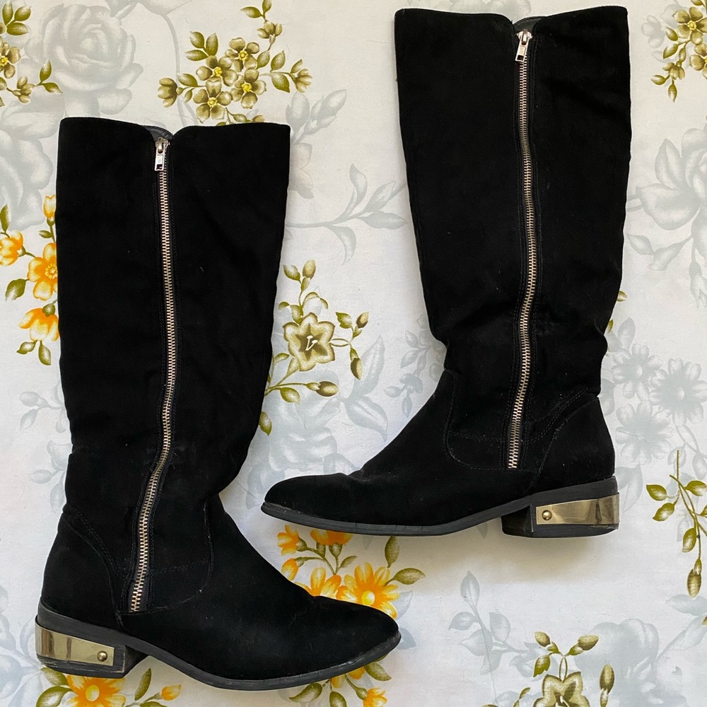 Forever 21 Black & Gold Boots